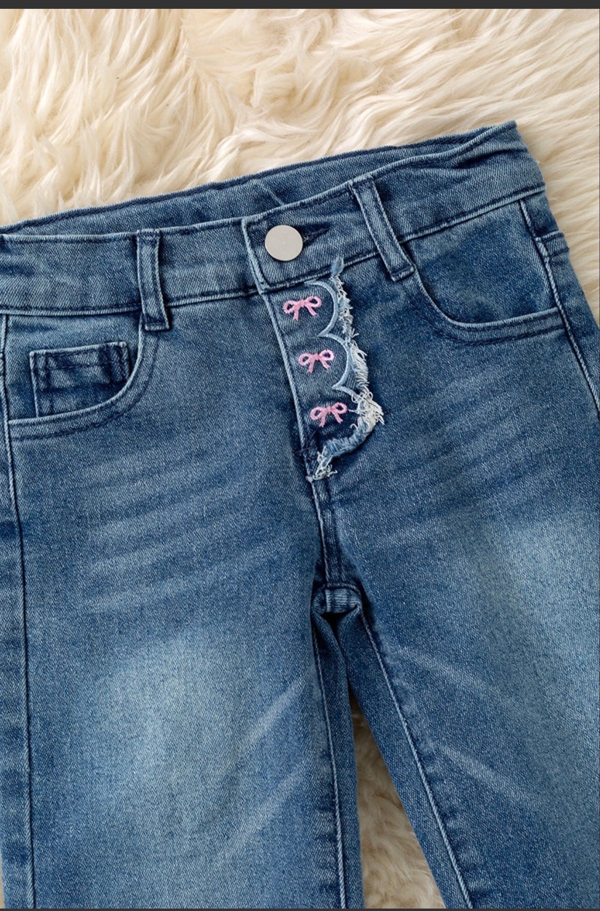 The Sweetheart Bow Jeans 🎀