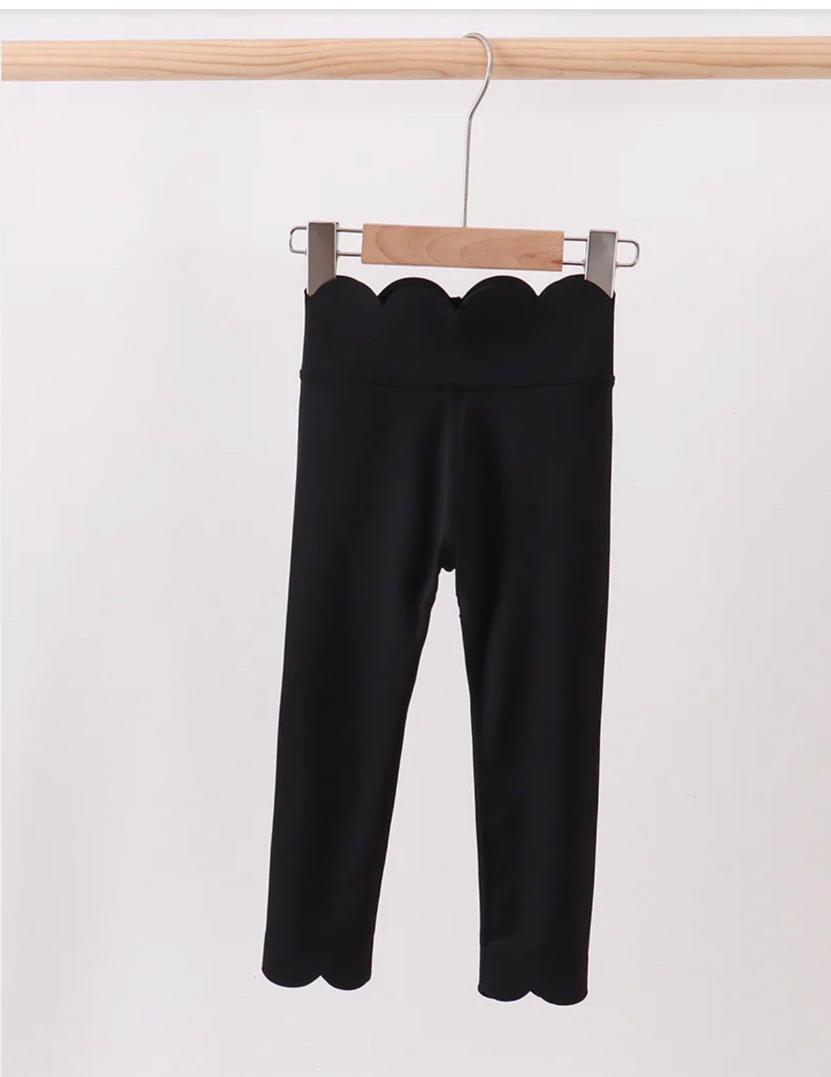 Scalloped Everyday Leggings | Multiple Colors Available
